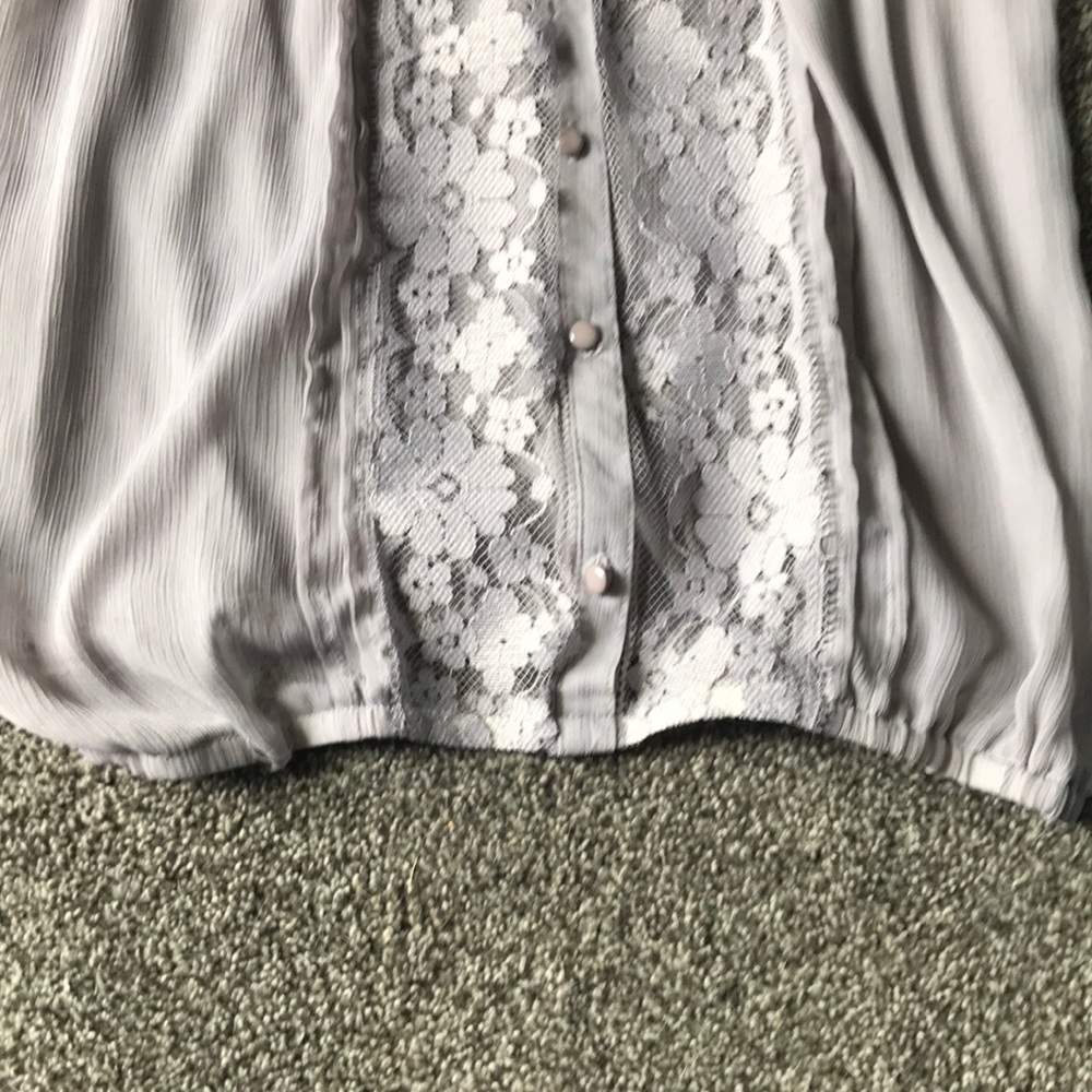 Blouse - Picture 3 of 4